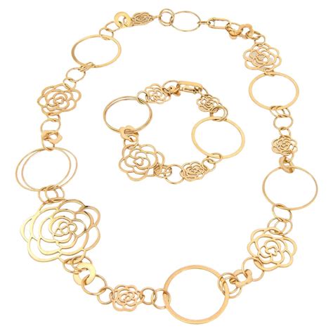 chanel armband camelia motif|chanel camellia.